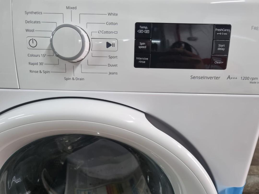 Whirlpool 8kg front load Washing machine, TV & Home Appliances, Washing