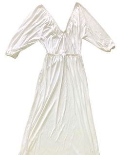 (Category: ) located in . Submitted by siniadapreloved (Listing ID 1168720936, Image 1). Description: .