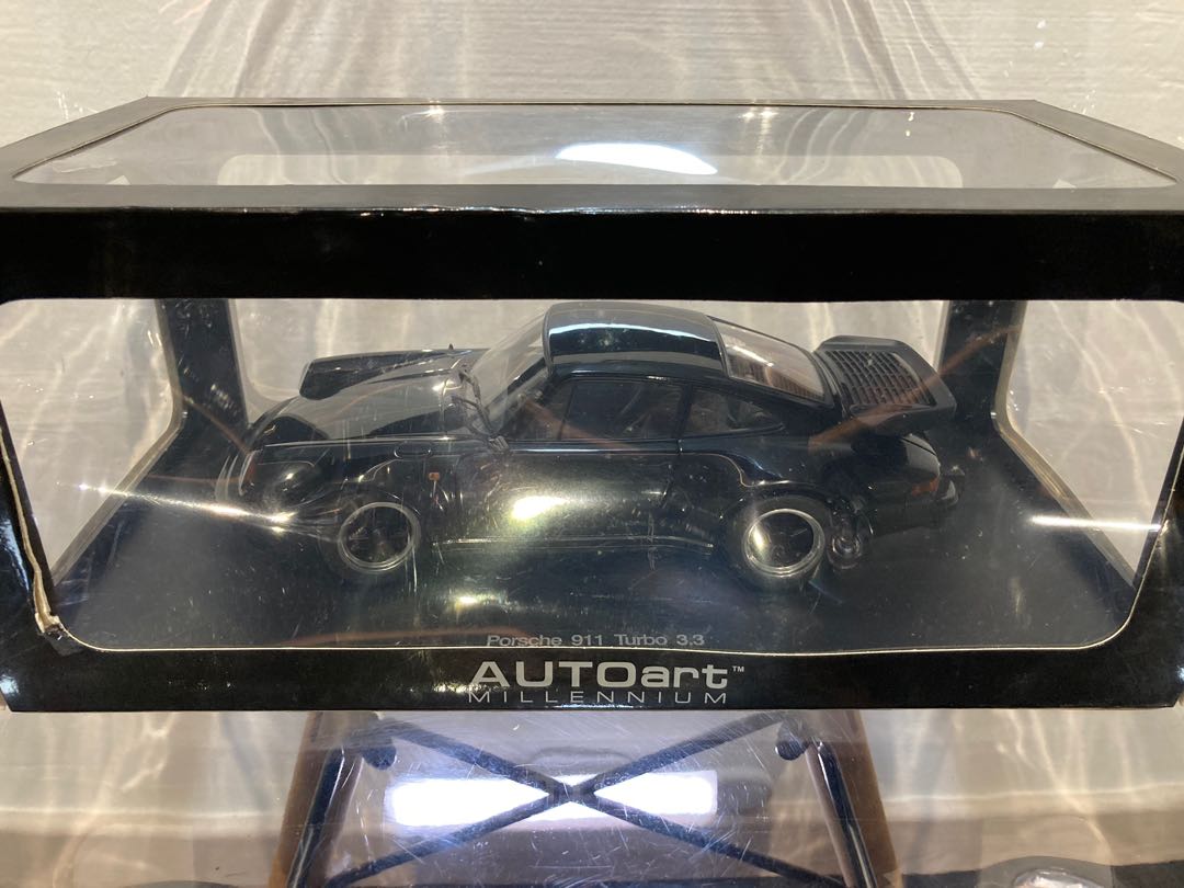 1:18 Porsche 911 Turbo 3.3 AutoArt Black, Hobbies & Toys, Toys ...