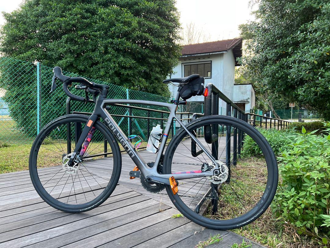 2022 Polygon Strattos S8 Disc Road Bike M size Sports Equipment