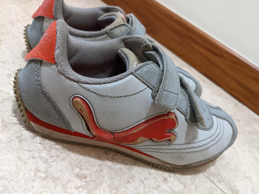 Puma trainers shop velcro strap