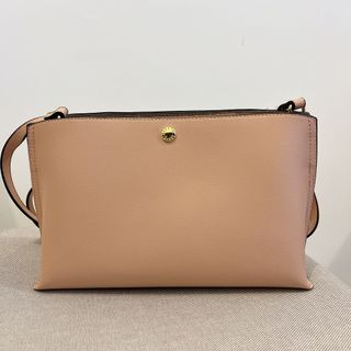 （分類：）位於 。 由 jcccjc 提交（商品編號 1168861028，圖片 1）。簡介： 。