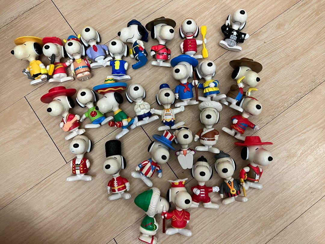 絕版Mcdonald snoopy world tour 1+2 全套, 興趣及遊戲, 玩具& 遊戲類