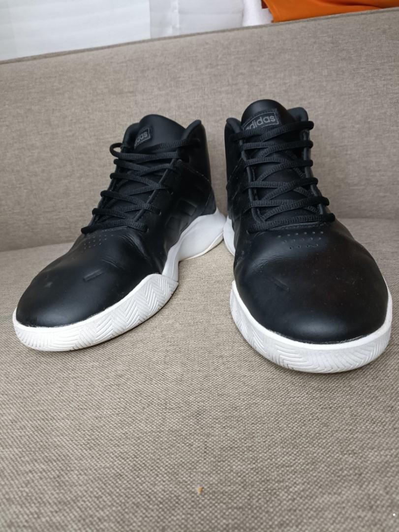 Adidas cloudfoam basketball low top