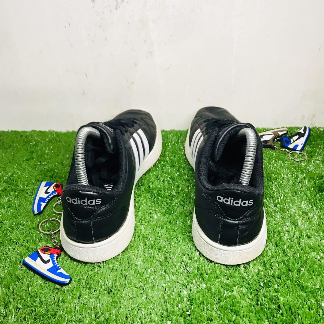 Adidas neo baseline unisex on sale sneaker