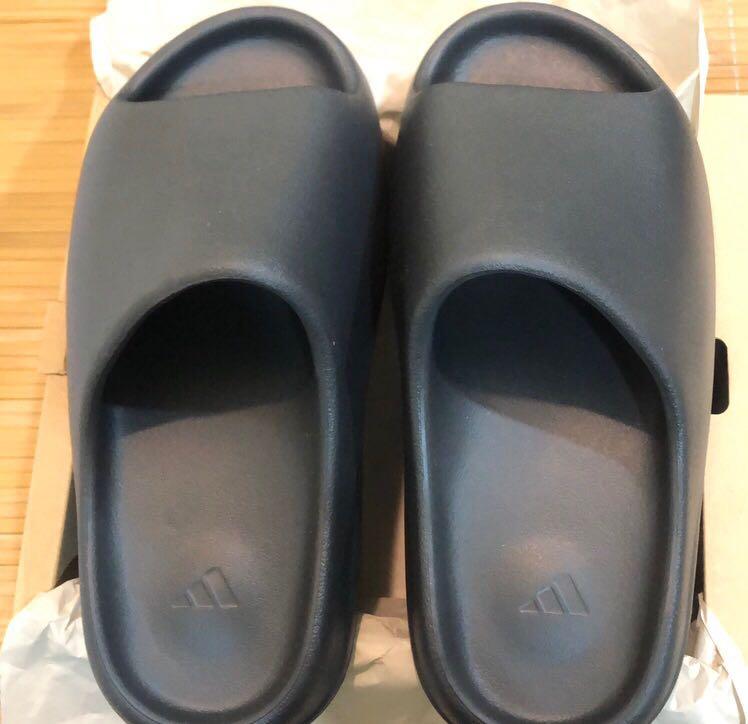 Adidas Yeezy Slide Onyx 黑8 42 26.5 日本已驗過, 他的時尚, 鞋, 運動