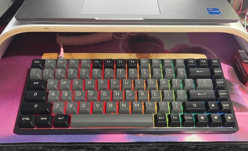 AKKO 3084B