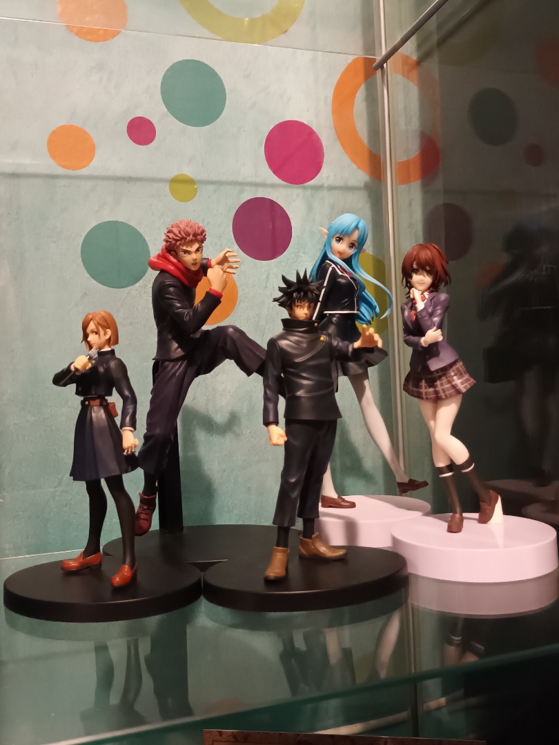 Anime figures and manga for sale Selling collection  rphclassifieds