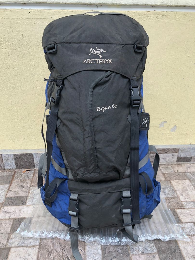 Arcteryx Bora 62, Men's Fashion, Bags 