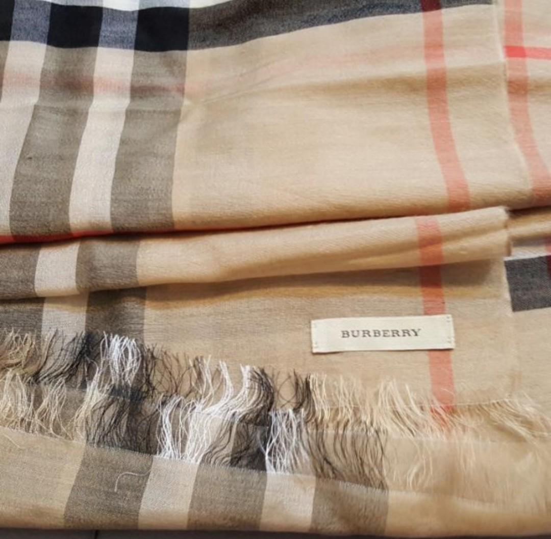 Authentic Burberry shawl, Women's Fashion, Watches & Accessories, Scarves  on Carousell