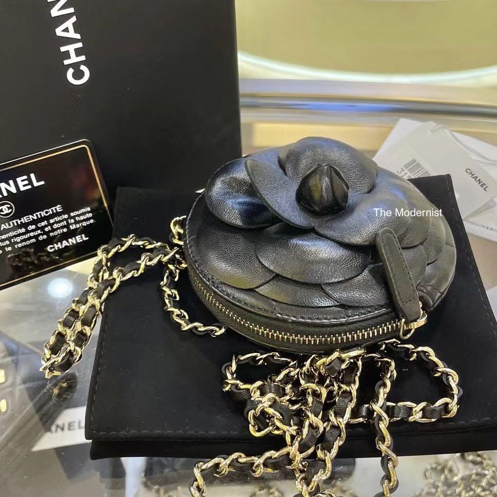 Authentic Chanel 21B Camellia Flower Round Bag with Chain