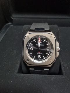 (Category: ) located in . Submitted by superironwatch (Listing ID 1168829618, Image 1). Description: .