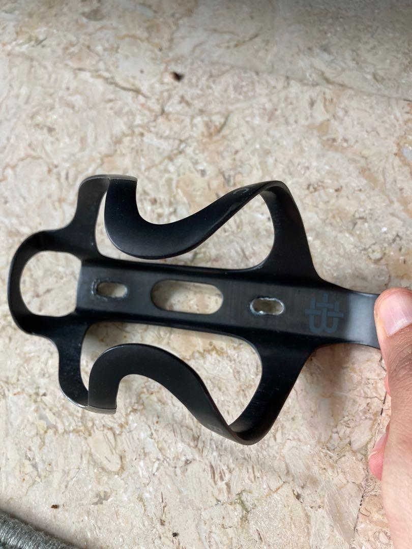 Black ink deals bottle cage