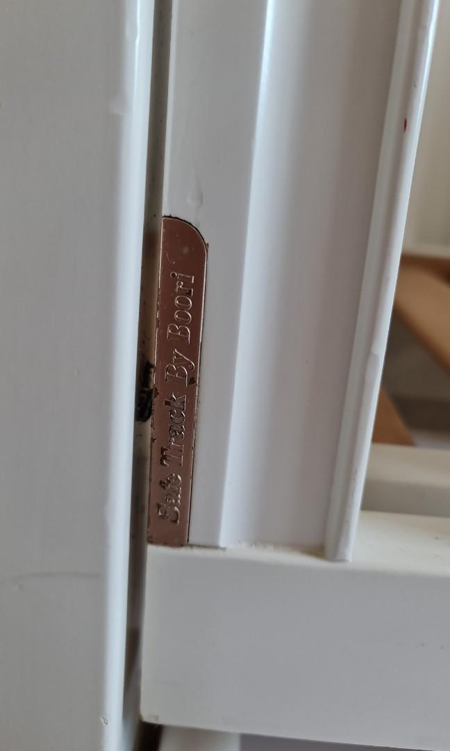 Boori cot with storage drawer, Babies & Kids, Baby Nursery & Kids