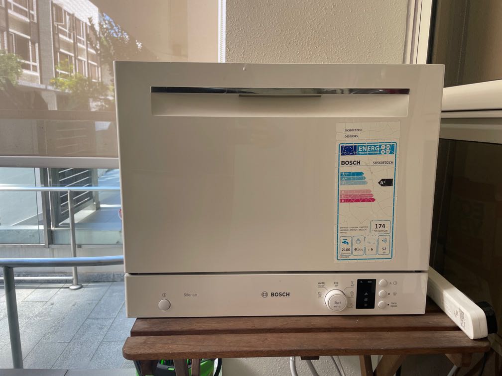 Bosch compact Dishwasher, TV & Home Appliances, Kitchen Appliances