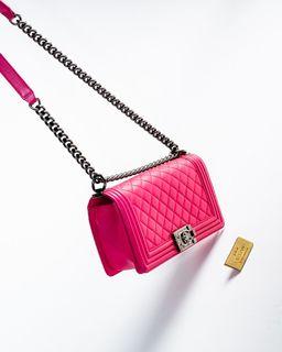Chanel Boy Lambskin Old Medium in Pink