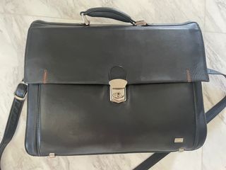 (Category: ) located in . Submitted by sghose83 (Listing ID 1168929092, Image 1). Description: .