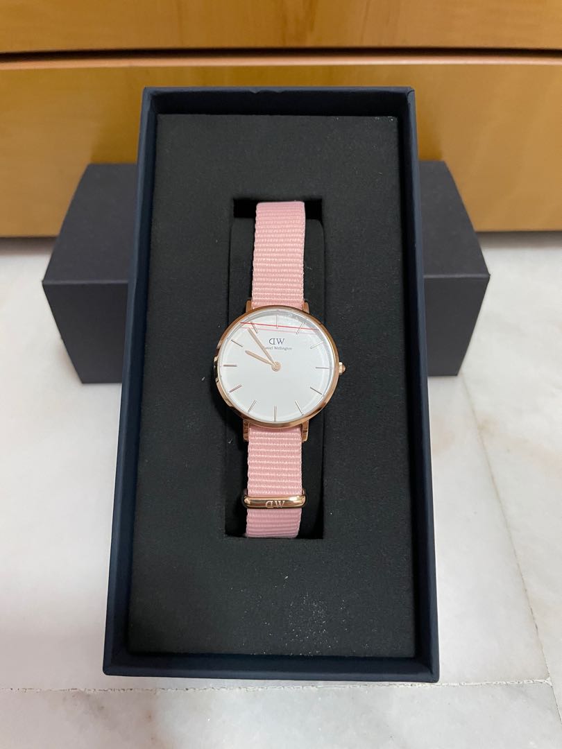 Petite rose discount water daniel wellington