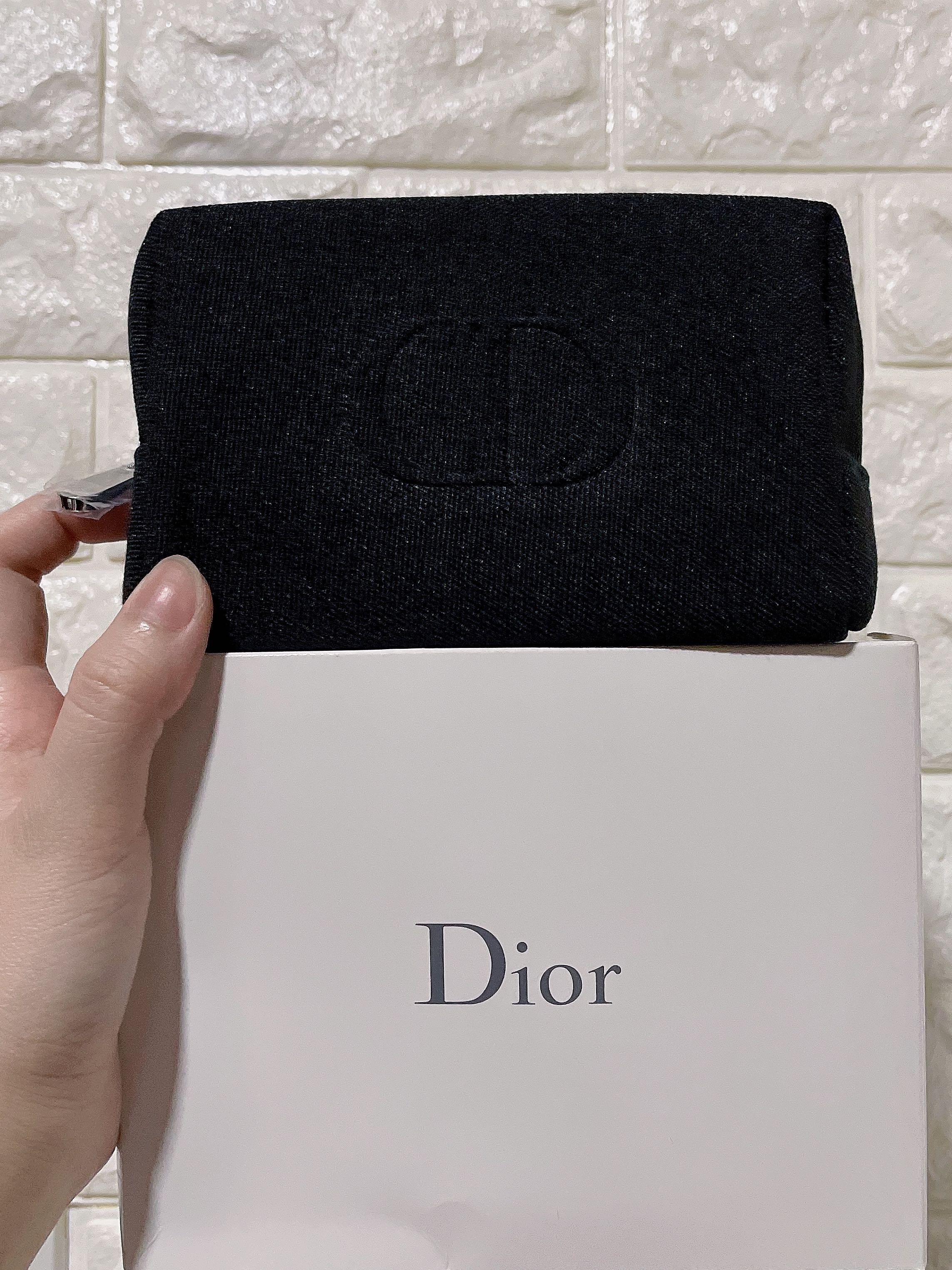 Dior makeup cosmetic pouch pink gold white accessories hand carry pouch bag accessories pouch gift storage pouch Black limited edition perempuan