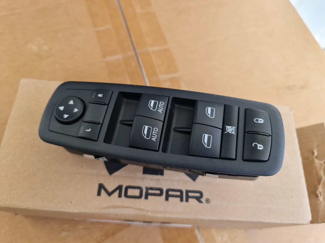 Dodge Durango Chrysler 300c Jeep Power Window Switch Mopar Bnew