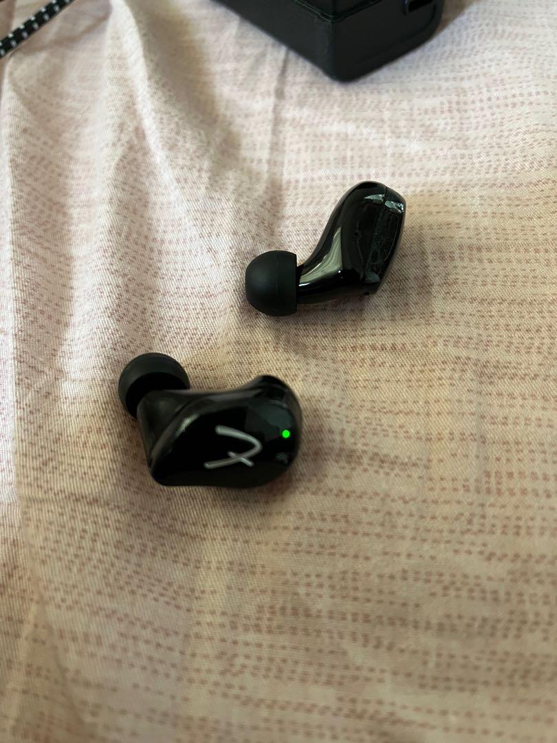 Fender Tour True Wireless Earbuds, 音響器材, 頭戴式/罩耳式耳機 Carousell