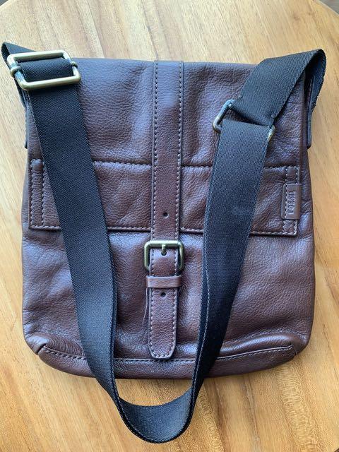 Men's fossil bags sales