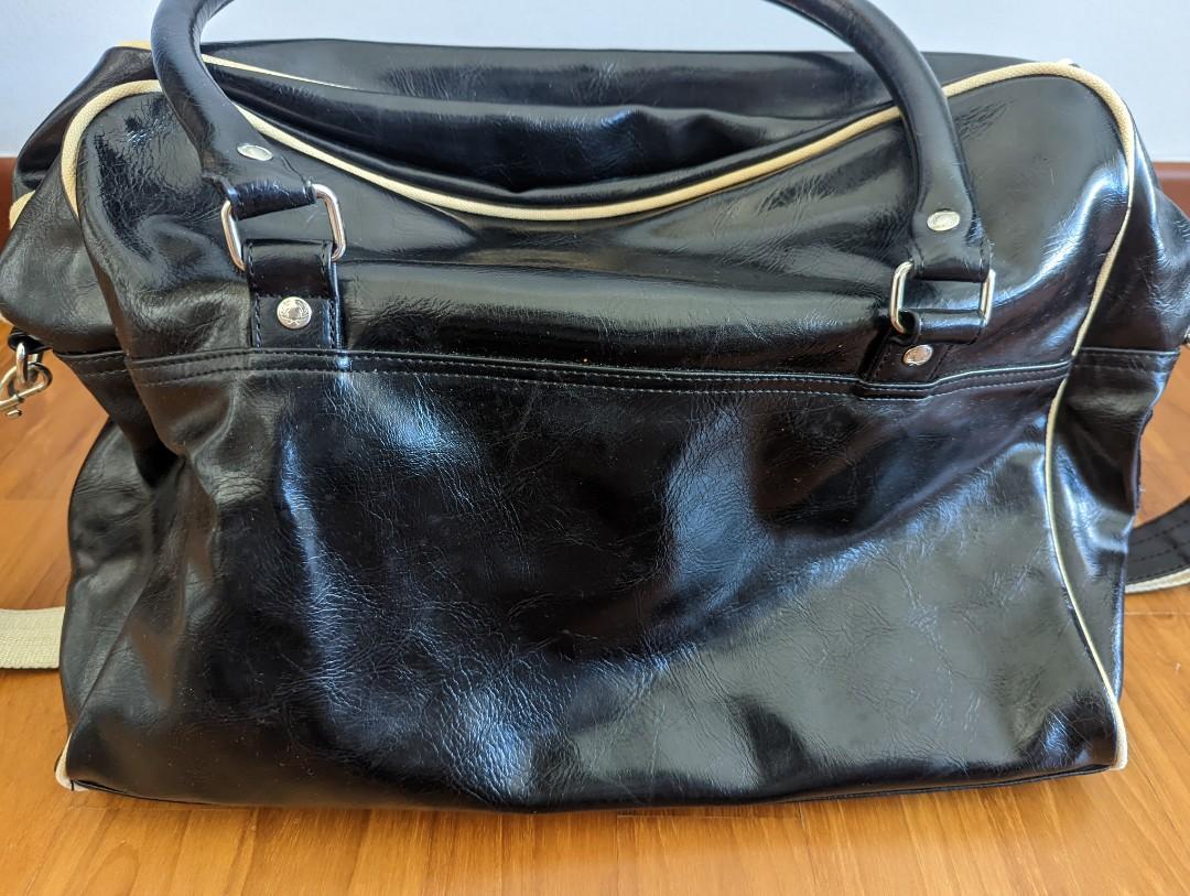 Fred perry clearance leather holdall