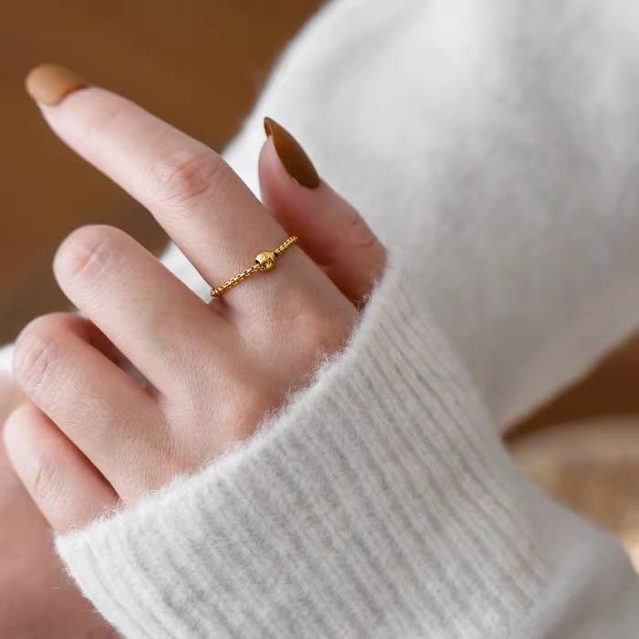 Gold Heartbeat Ring