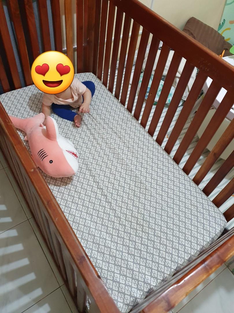 Used baby cot new arrivals