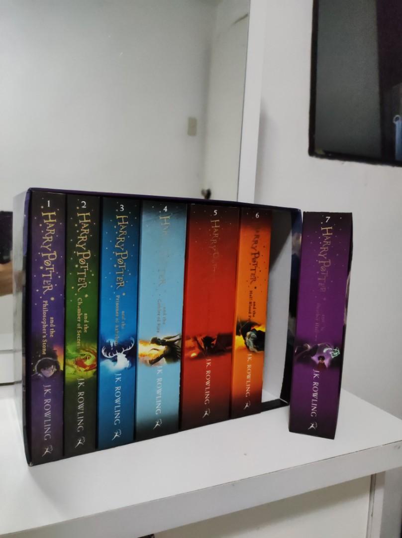 HARRY POTTER BOOK SET COMPLETE COLLECTION, Hobbies & Toys, Books ...