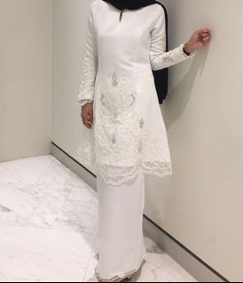 (Category: ) located in . Submitted by preloved4u.shop (Listing ID 1169026462, Image 1). Description: .