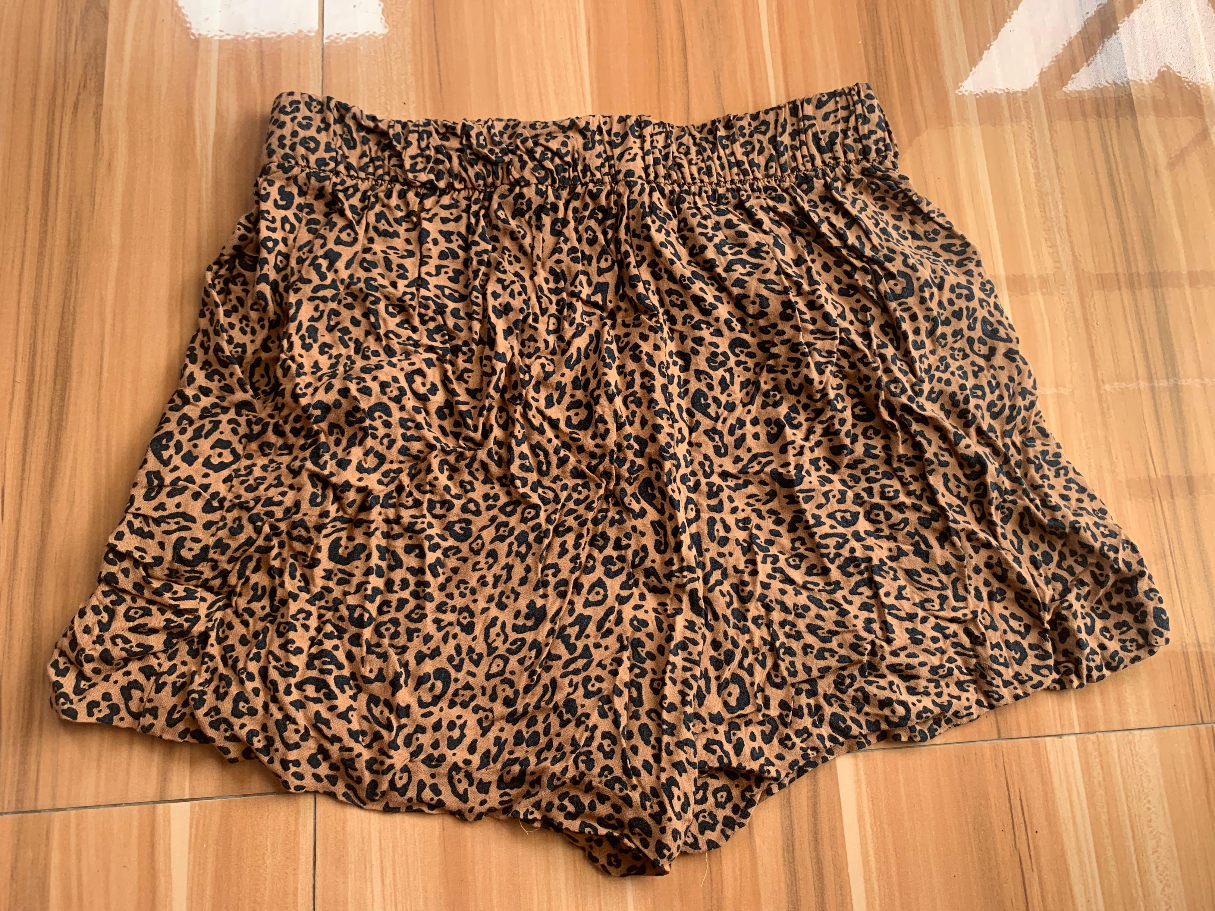 H&m leopard print shorts top