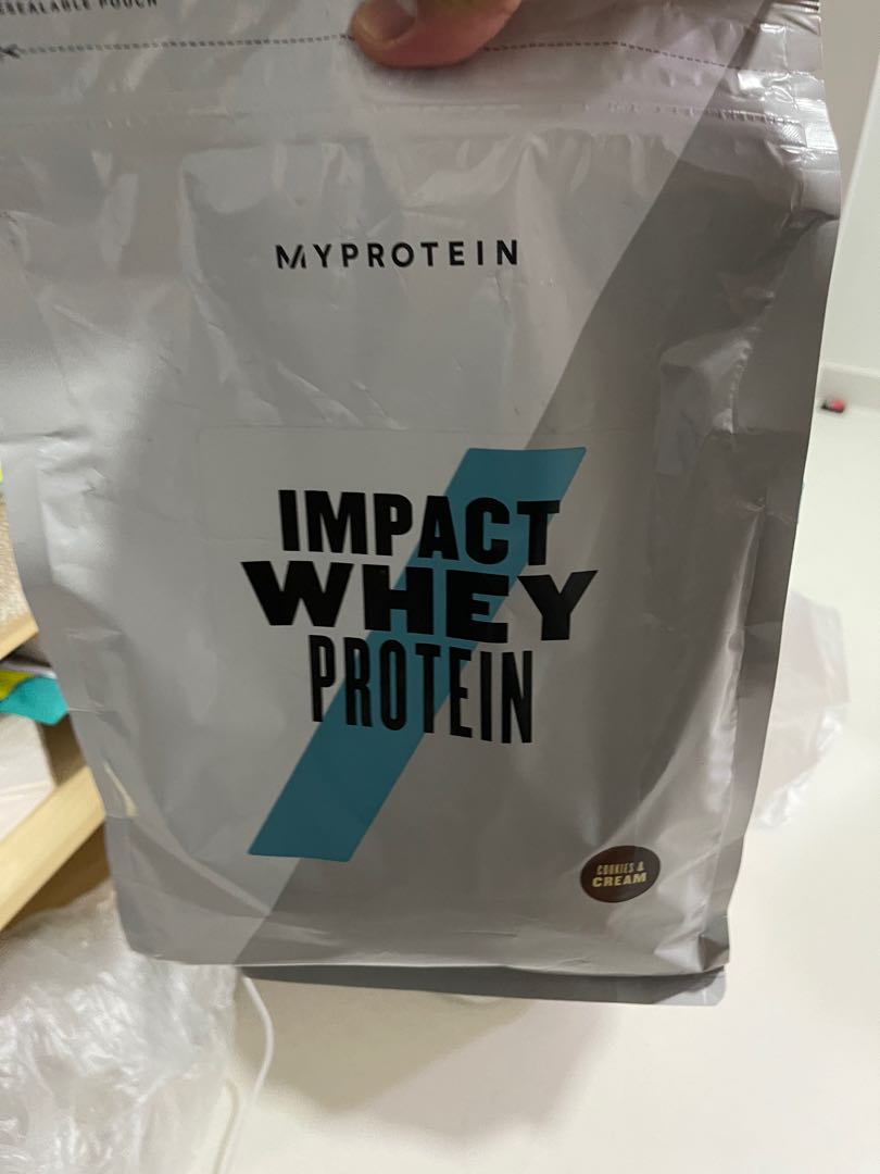 MYPROTEIN Impact Whey Protein(Cookies & Cream) 1KG, Food & Drinks
