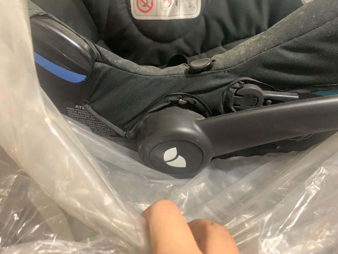 Joei newborn car seat (Category: Car Seats) located in Malabon City. Submitted by kata. (Listing ID 1168830674, Image 2). Description: All FEATURES: •Group 0+ infant car seat •Suitable rearward facing from birth to 13kg •Side impact protection gives optimal security against side impact •Curved base allows for rocking and relaxing •Multi-position, ergonomic carry handle •Removable and machine washable fabrics •Sun canopy offers optimum protection 