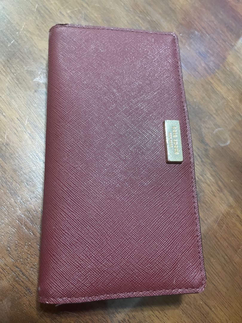 Kate Spade Bi Fold Maroon Wallet, Luxury, Bags & Wallets on Carousell