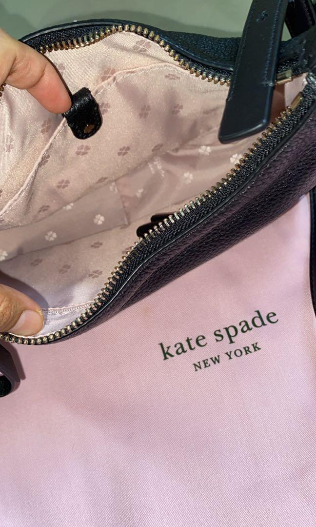 Kate Spade Lake Medium Crossbody in Black, Luxury, Bags & Wallets on  Carousell