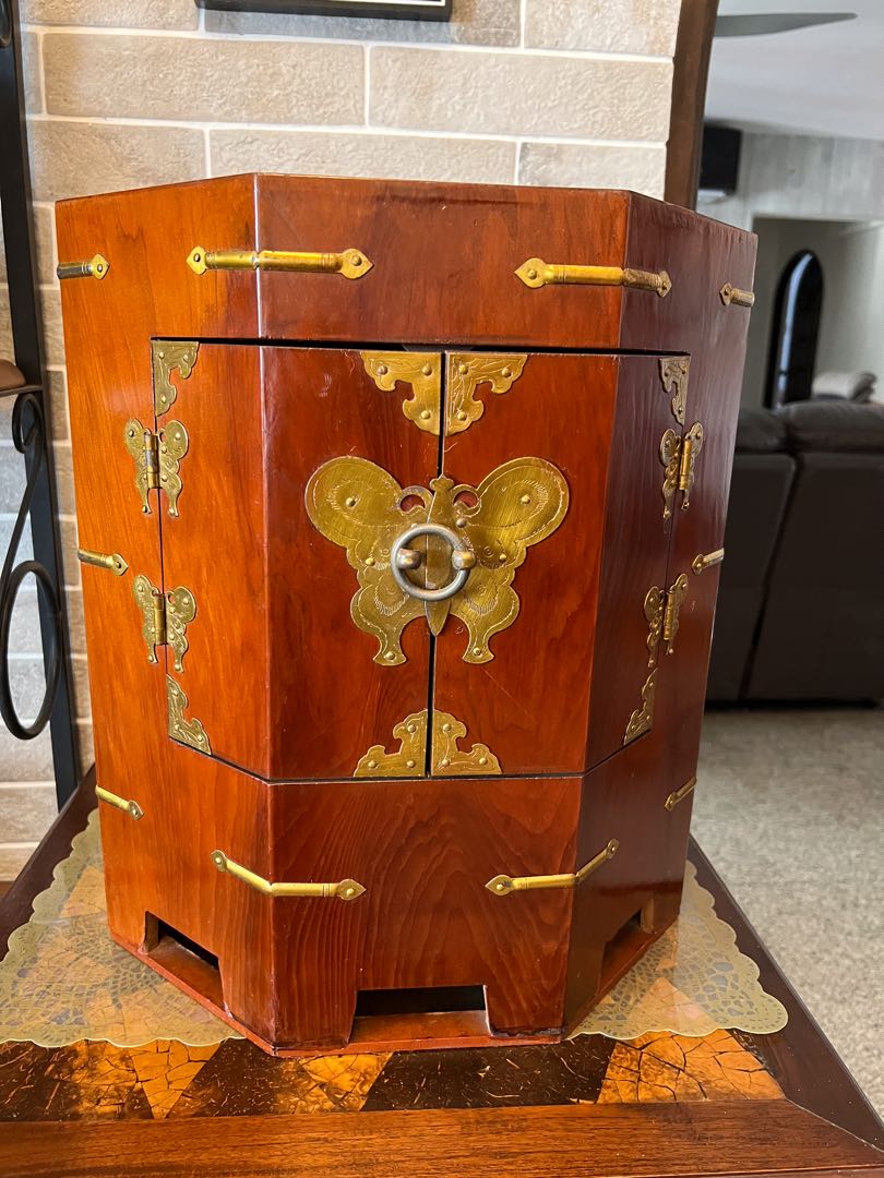 Korean ChestSide Table/Storage (price reduced from 108