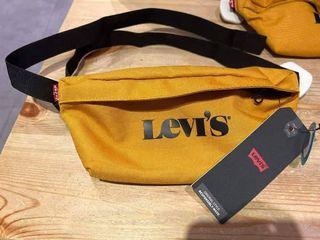 Levis Pouch Bag