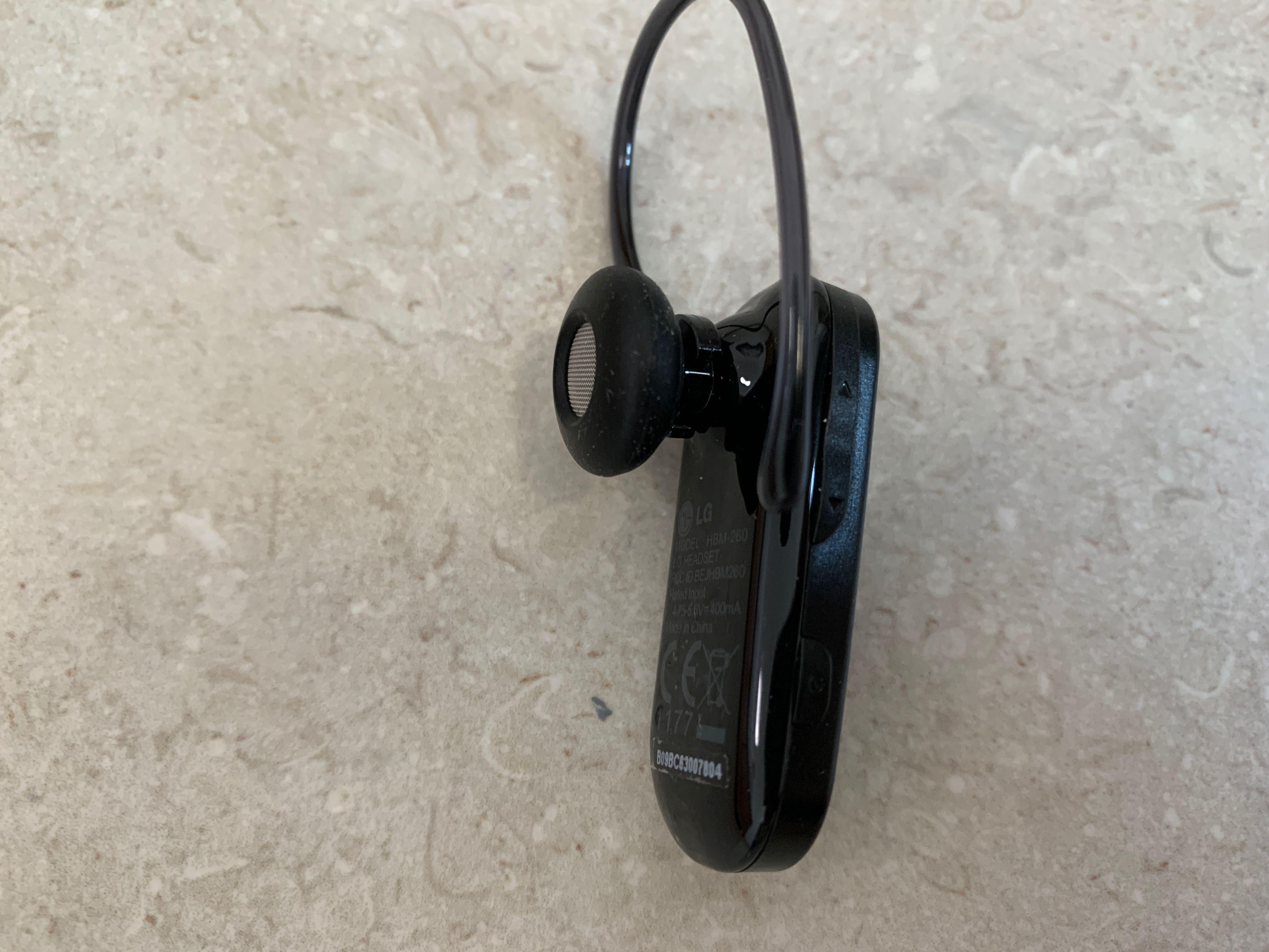 LG HBM 210 Bluetooth Earphone Headset