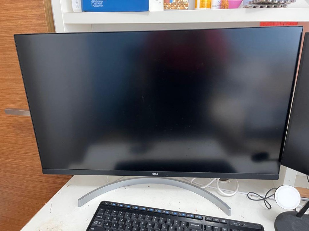 LG 4K Monitor 32UN650-W IPS, Computers & Tech, Parts & Accessories ...