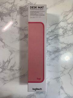 Logitech Desk Mat Studio Series in Rose