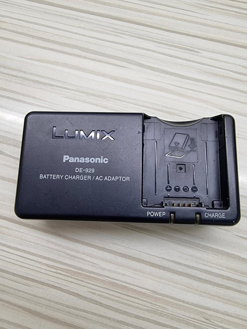 Lumix Panasonic camera battery charger DE929, Photography, Photography