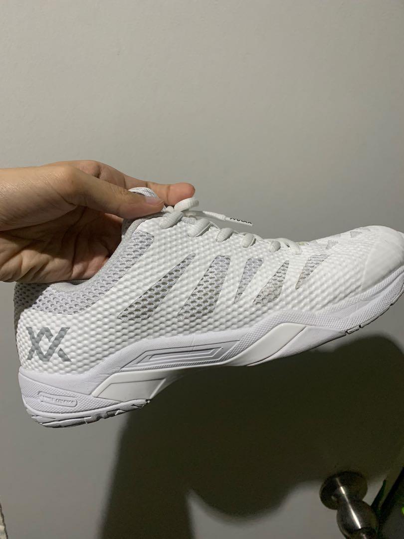 Maxx badminton shoes Clearance