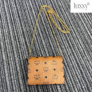 (Category: ) located in . Submitted by luxxyluxuryitems (Listing ID 1168876291, Image 1). Description: .
