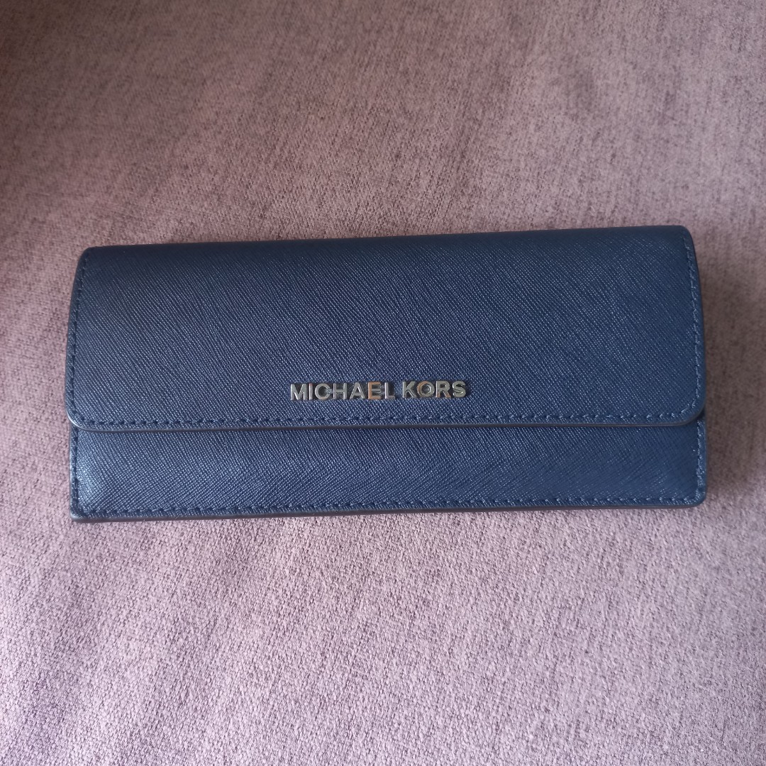 navy and white michael kors wallet