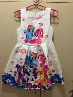 (Category: ) located in . Submitted by lovedbymla (Listing ID 1168978170, Image 1). Description: .