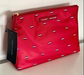 NEW! TOMMY HILFIGER RED TRAVEL CLUTCH COSMETIC MAKEUP POUCH BAG SALE