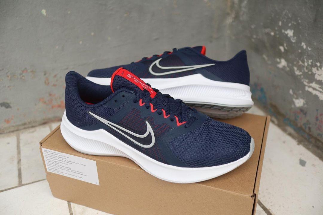 nike downshifter navy