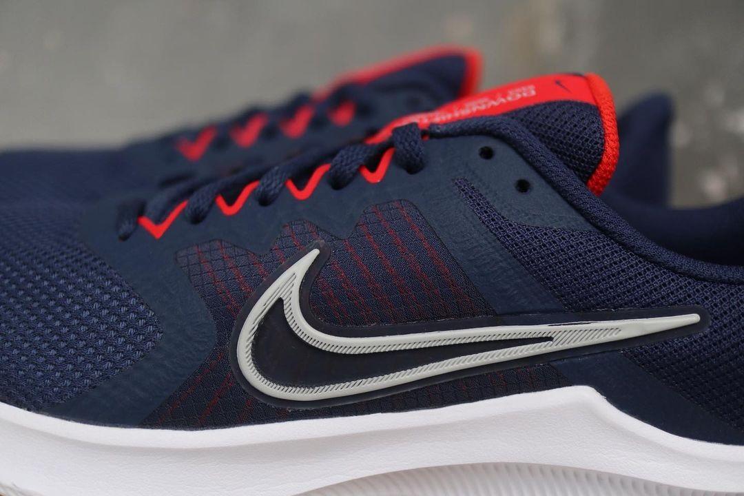 nike downshifter navy