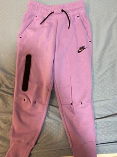 (Category: ) located in . Submitted by fuzzysockss (Listing ID 1169006689, Image 1). Description: .